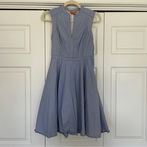 TORY Burch A Line Cotton Poplin Sleeveless Dress size 0 Blue Stripe - Picture 1 of 6